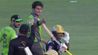 Sarfaraz Ahmed And Shaheen Afridi Engage in Heated Exchange During PSL 2021 Match Between Quetta Gladiators And Lahore Qalandars | WATCH VIDEO